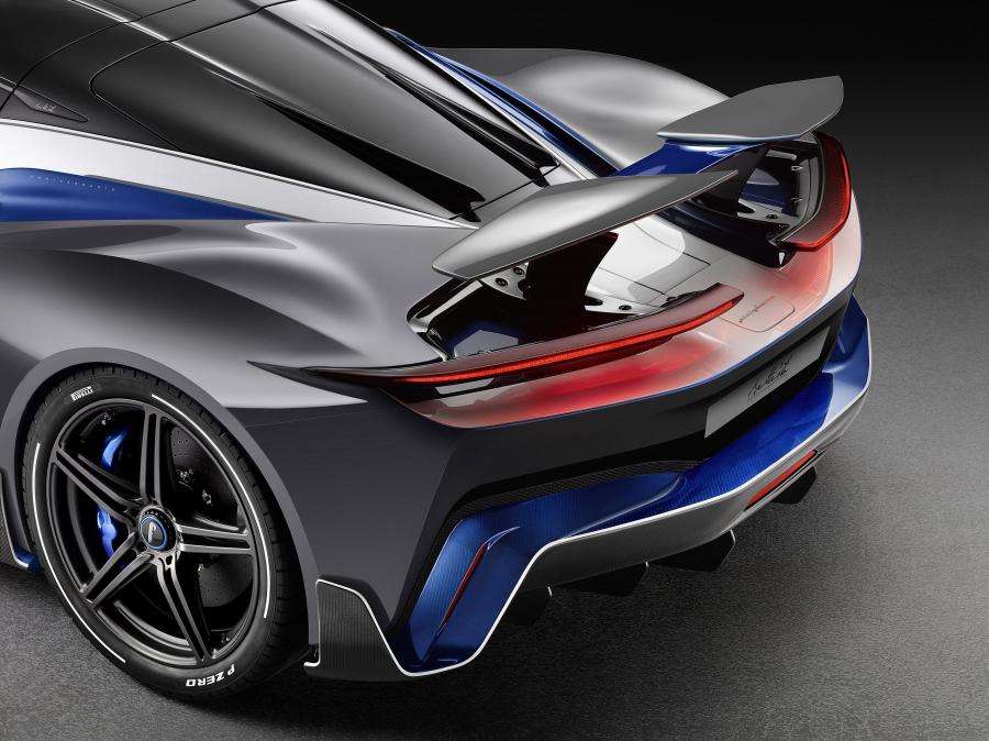 Детали экстерьера Pininfarina Battista Anniversario 2020 года  (фото 23 из 24)